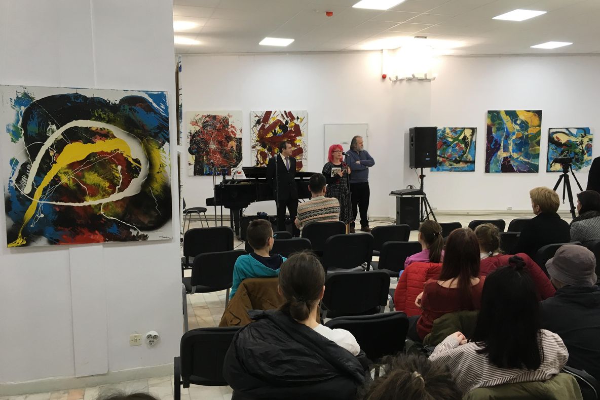 Vis împlinit: Artistul Traian Mocanu, la prima expoziție personală la Vaslui