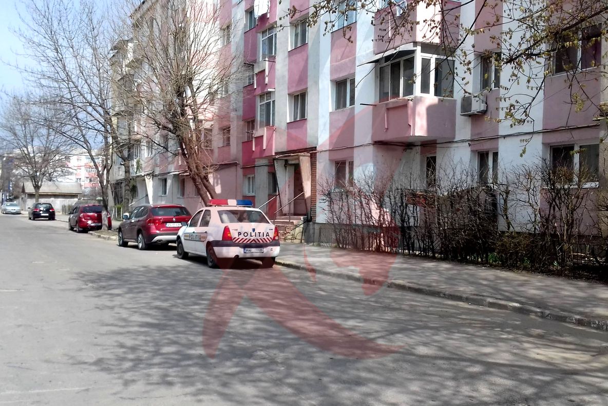 Un bătrân din Bârlad a fost găsit mort în casă după mai multe zile