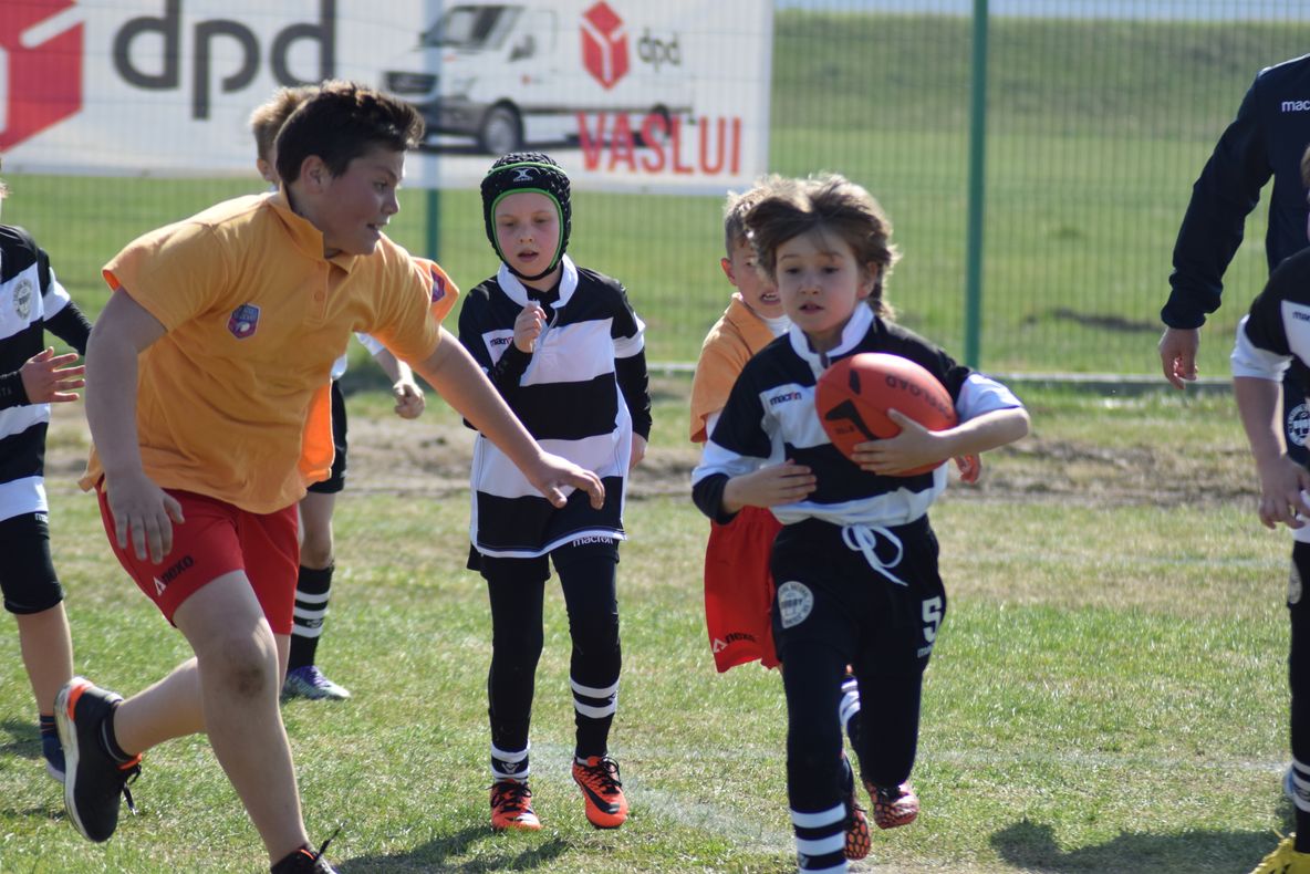 Comuna Munteni de Sus a găzduit un turneu de minirugby