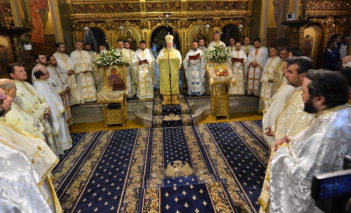 Au început lucrările la apă și canalizare în municipiul Vaslui