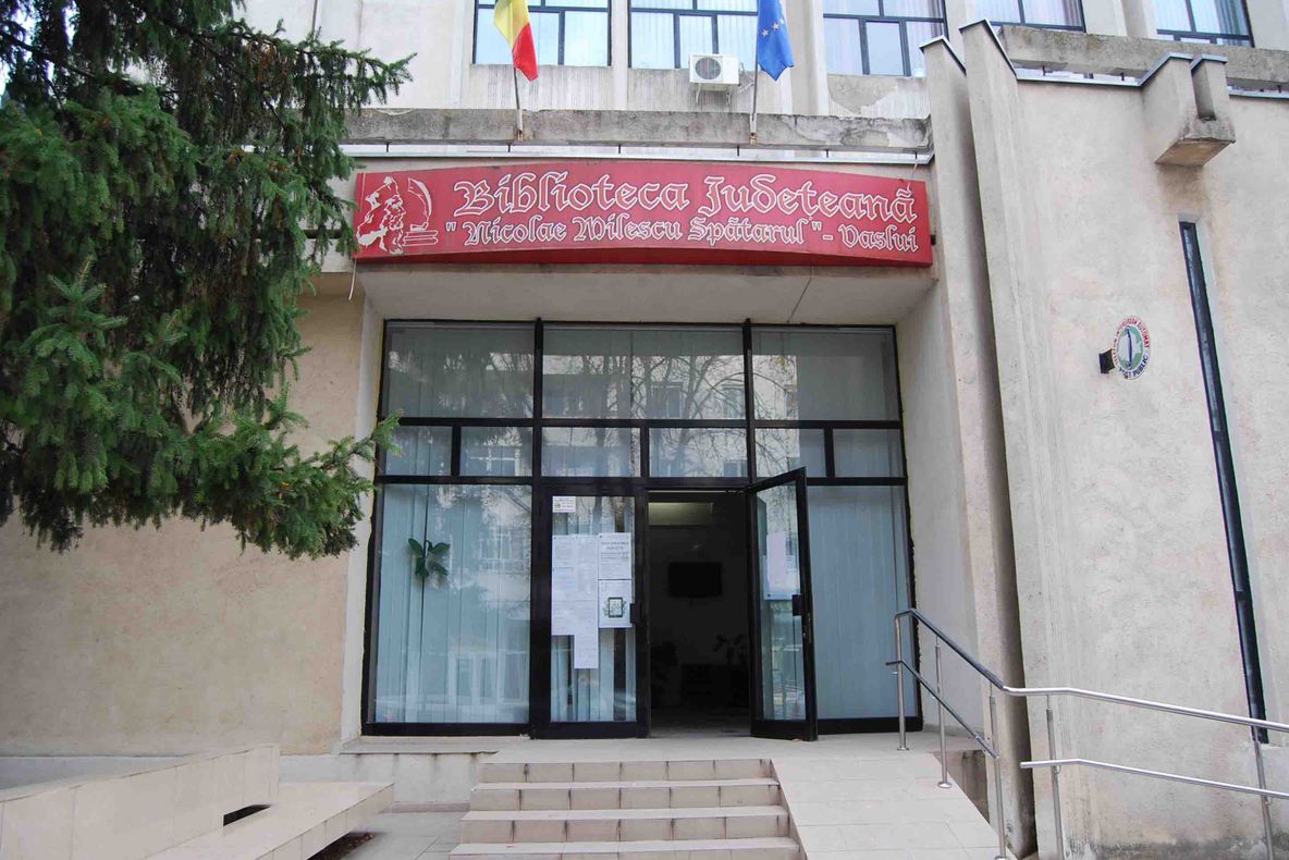 Lansare caritabilă de carte