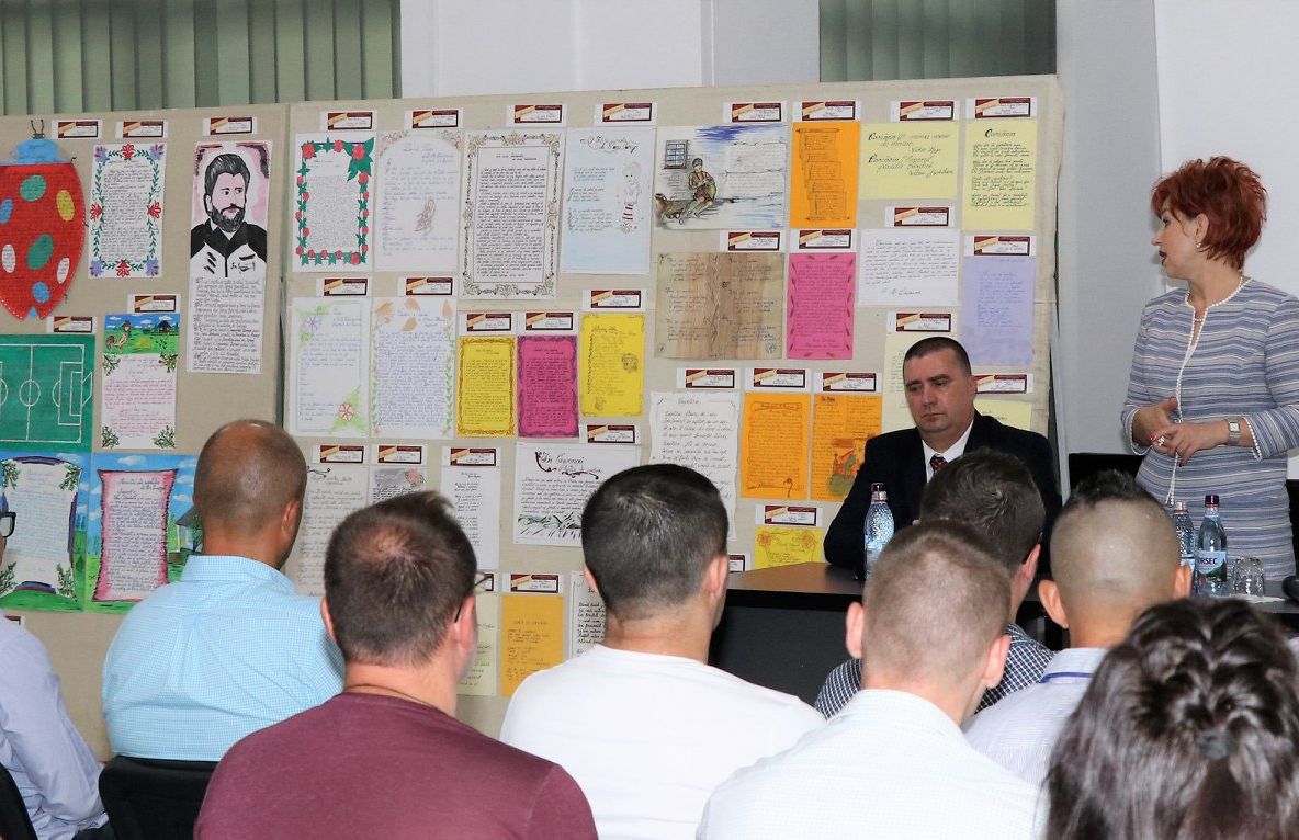 FOTO: Expoziție de caligrafie la Muzeul din Vaslui