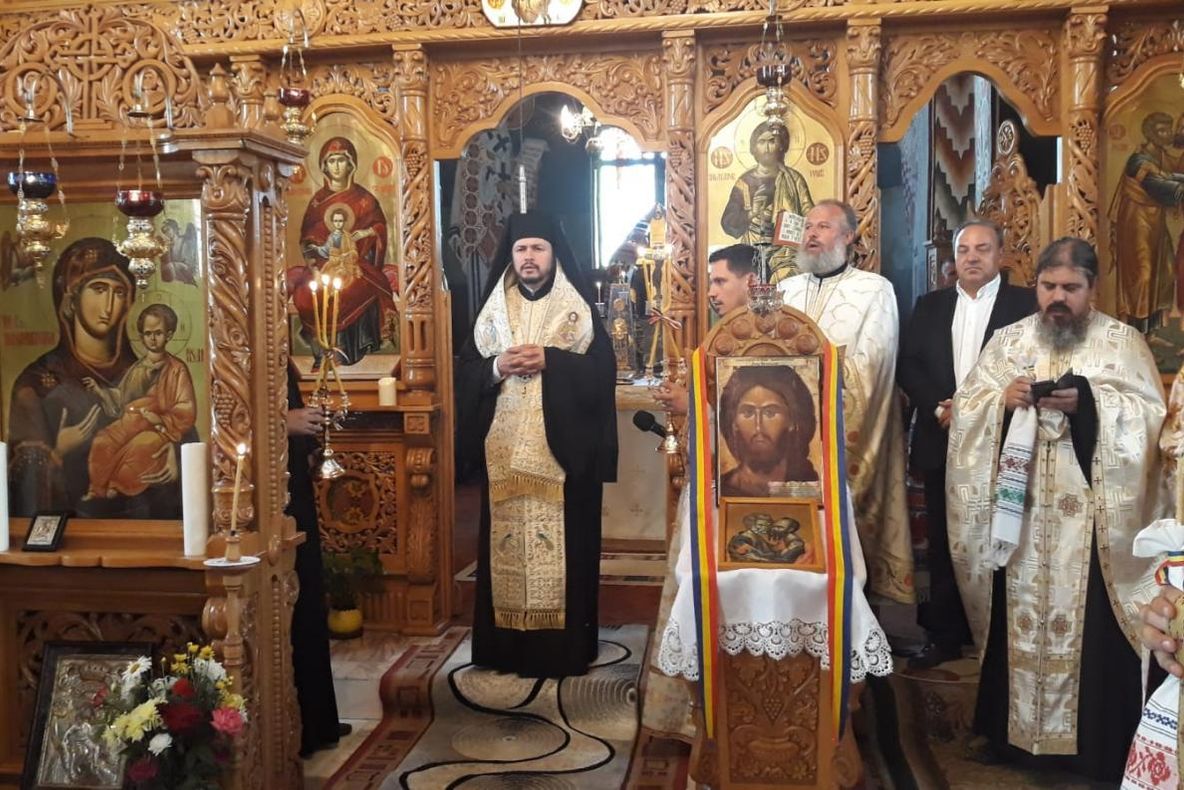 Episcopul Basarabiei de Sud a slujit la Munteni de Sus