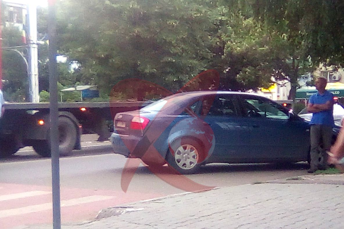 Bârlad: Minor accidentat pe trecerea de pietoni din zona Stadion