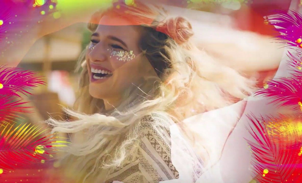 Flashmob la Bârlad - „Zâmbește și îmbrãțișeazã orice copil!”