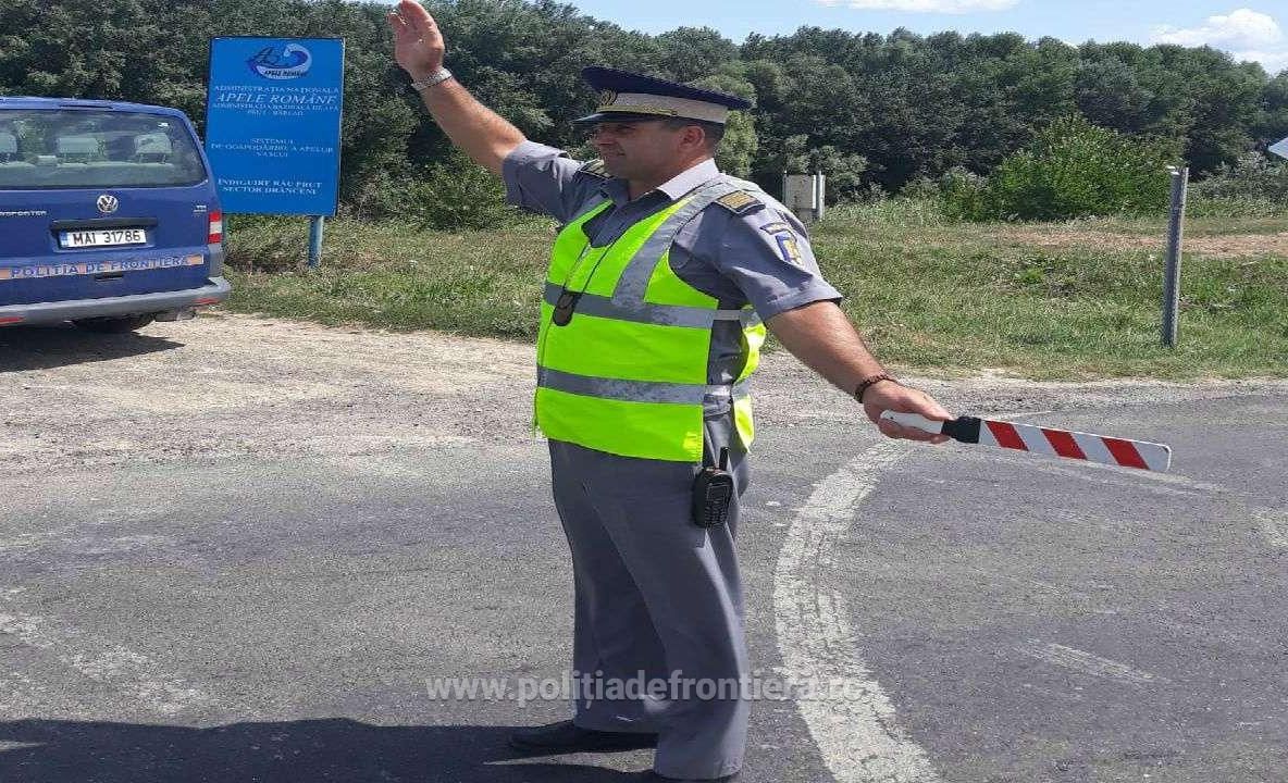 La volanul unui ansamblu rutier, fără drept