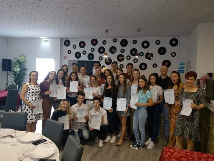 Elevii de la Colegiul ”Anghel Rugină” se instruiesc în Portugalia