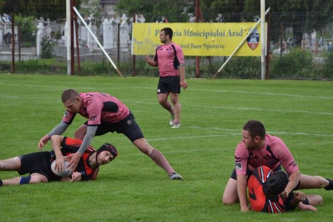 Rugbyștii bârlădeni în lupta pentru titlu la turneul de Rugby în 7 de la Arad