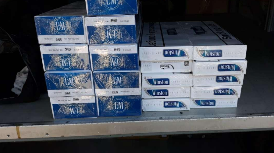 Ţigări de contrabandă, confiscate la frontieră