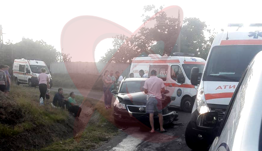 Neatenția la volan la un pas să provoace o tragedie