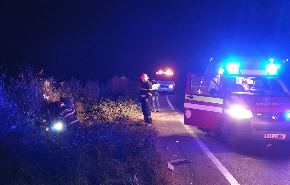 Un autoturism s-a ciocnit de un TIR pe raza localității Sălcioara - FOTO
