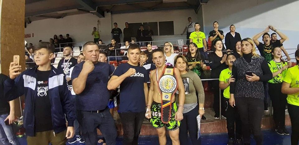 Vasluianul Mihai Sava a câștigat centura la ”Born to Fight 2” Galați