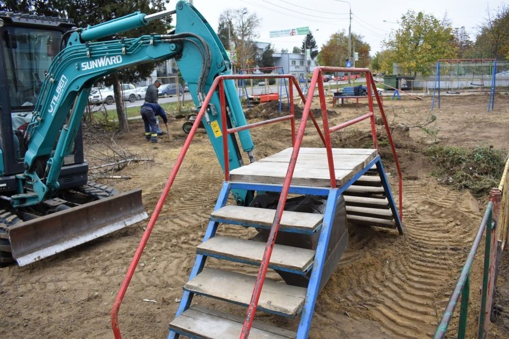 Încă un parc de joacă pentru copiii din Bârlad va fi reamenajat din bani de la bugetul local