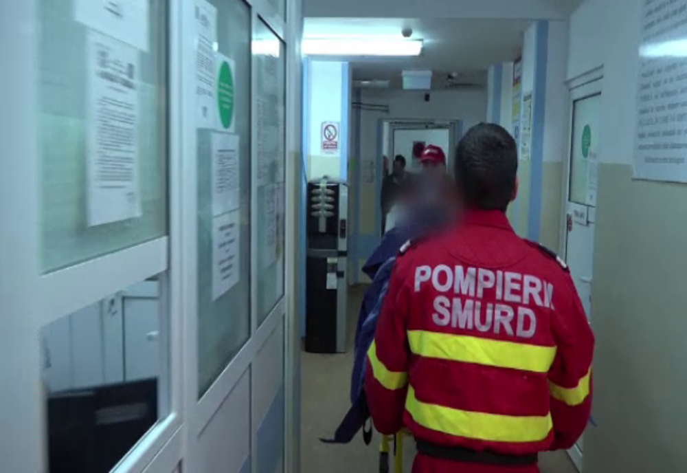 Copil de 11 ani, adus în comă la spital, după ce a fost lovit de un cal