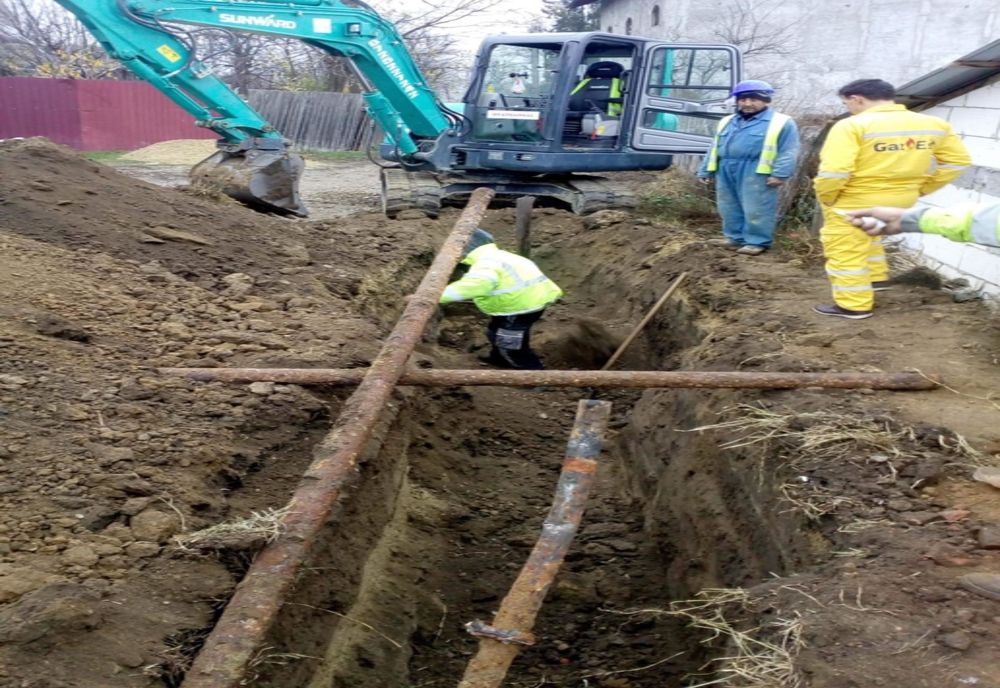 Pericol de explozie la Brodoc, după ce o țeavă subterană de gaze a fost fisurată