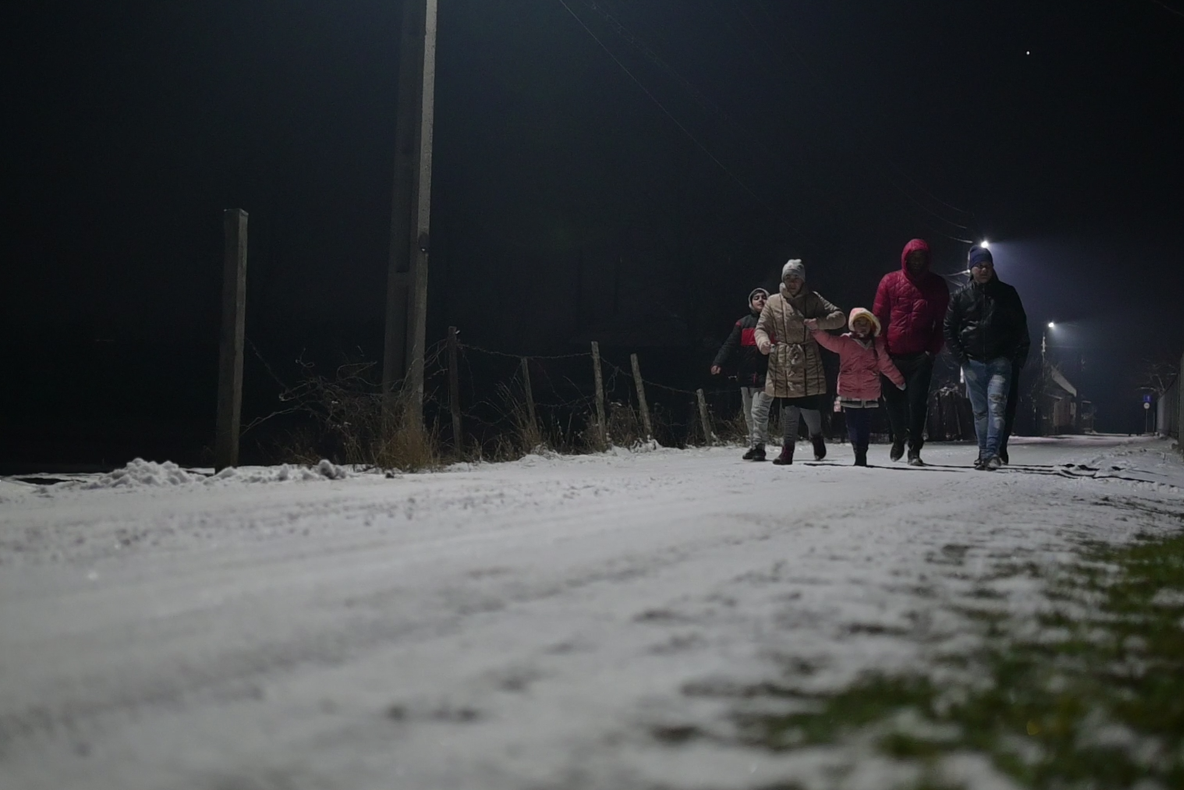 VIDEO. Ambulanță implicată într-un accident rutier în Bârlad