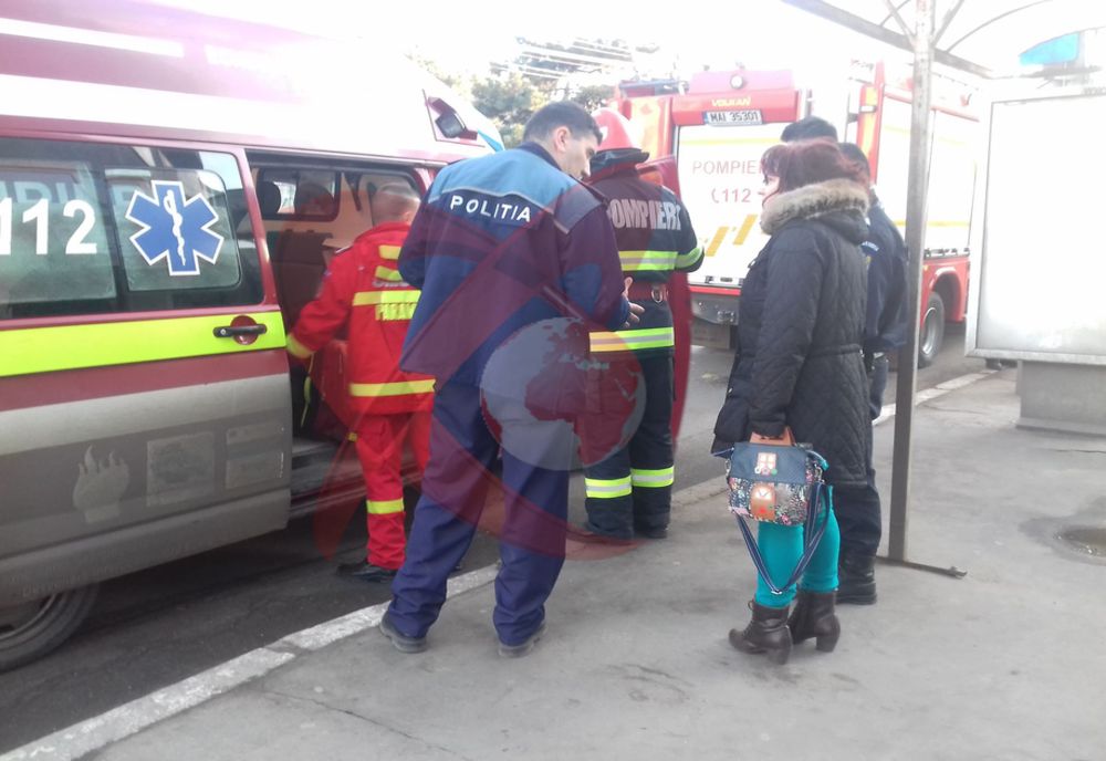 ALERTĂ în centrul Bârladului: un bărbat a amenințat că se aruncă de la etaj! - VIDEO