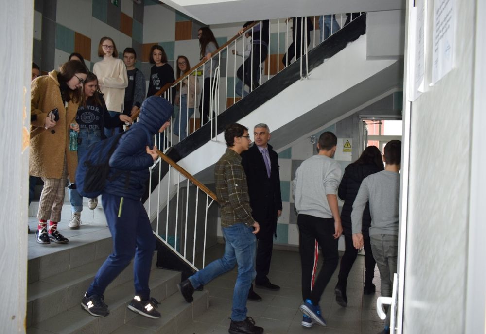 Exerciţiu de evacuare în caz de cutremur în toate şcolile din judeţul Vaslui