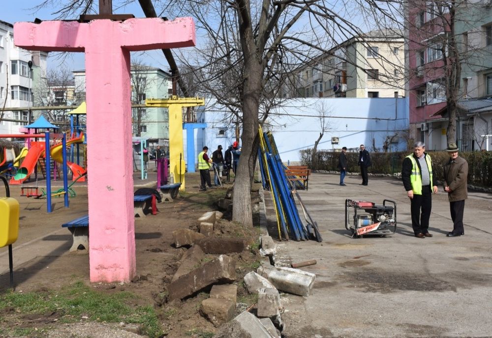 Primarul Boroș, acuzat că nu a consultat riveranii în cazul străpungerii de la Școala „Episcop Iacov Antonovici”