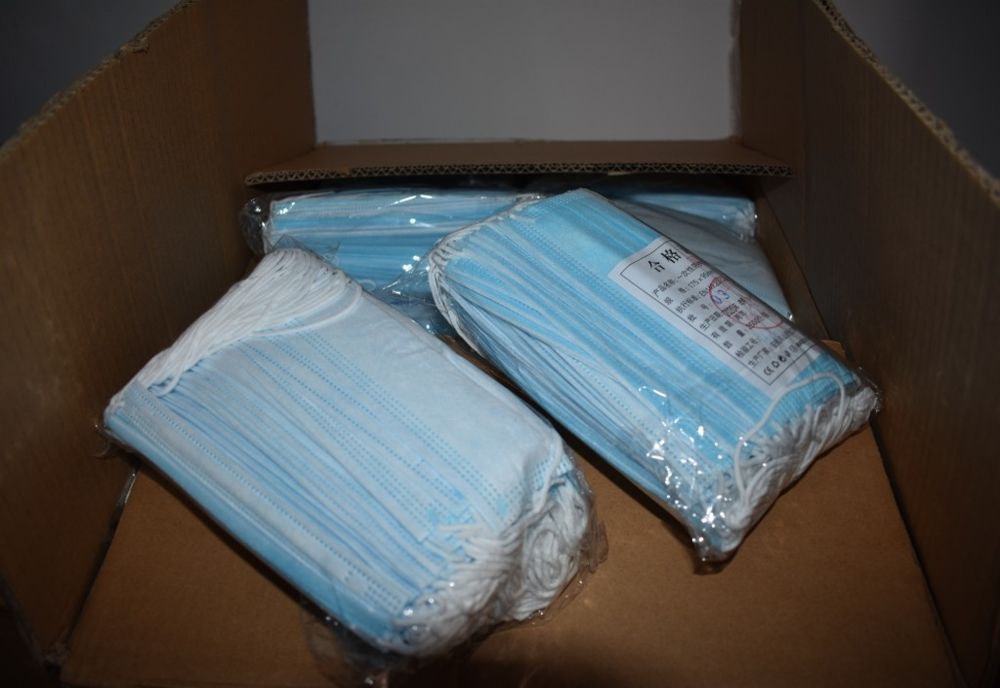 10.000 de măști de protecție donate de un om de afaceri din Bârlad