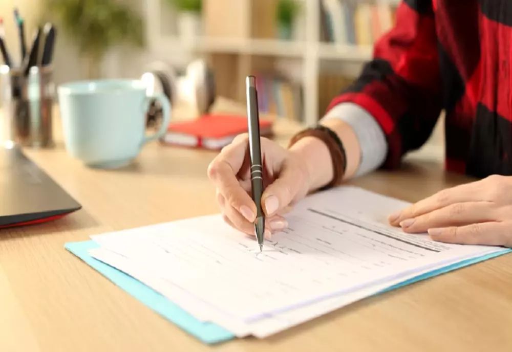 Învcepe completarea fișelor cu opțiuni pentru admiterea la liceu