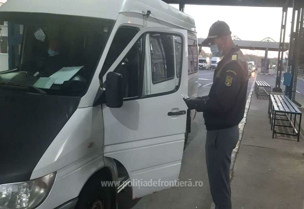 Tânăr depistat la volan, fără drept 