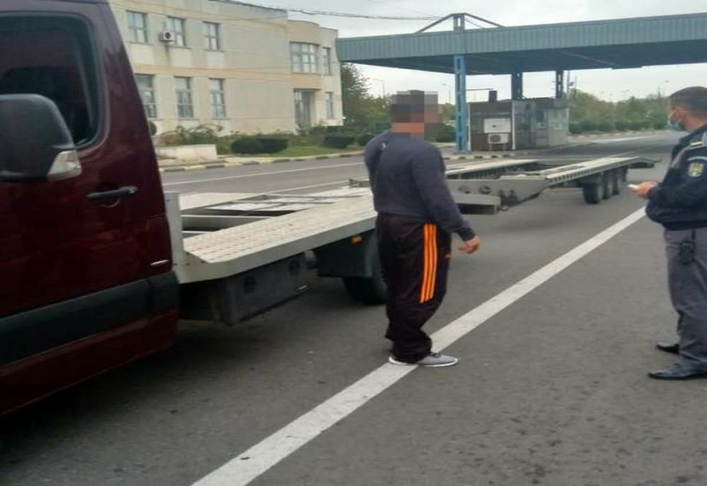 Depistat la volan, deși nu avea acest drept