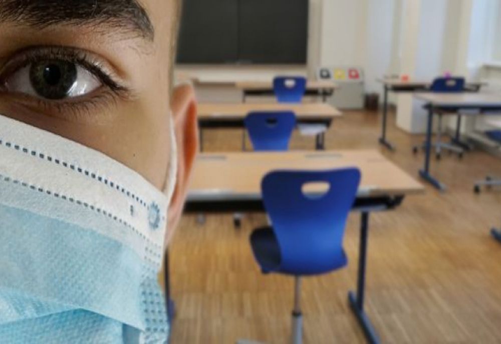 Cursurile suspendate în 97 de clase din 16 unități de învățământ din județul Vaslui