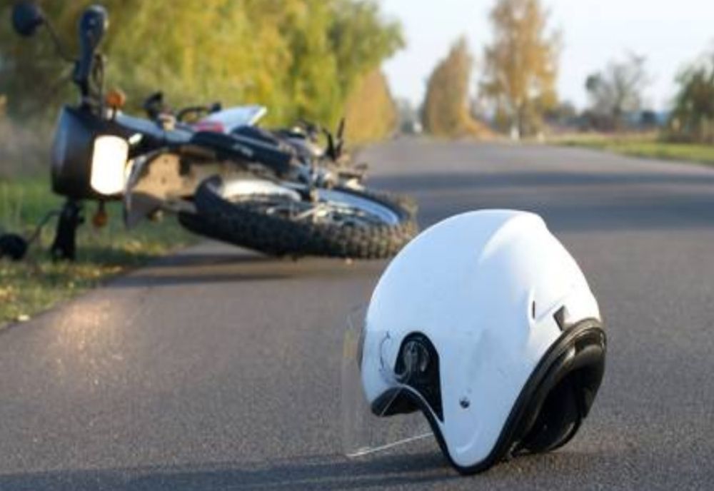 Motociclist rănit în accident 