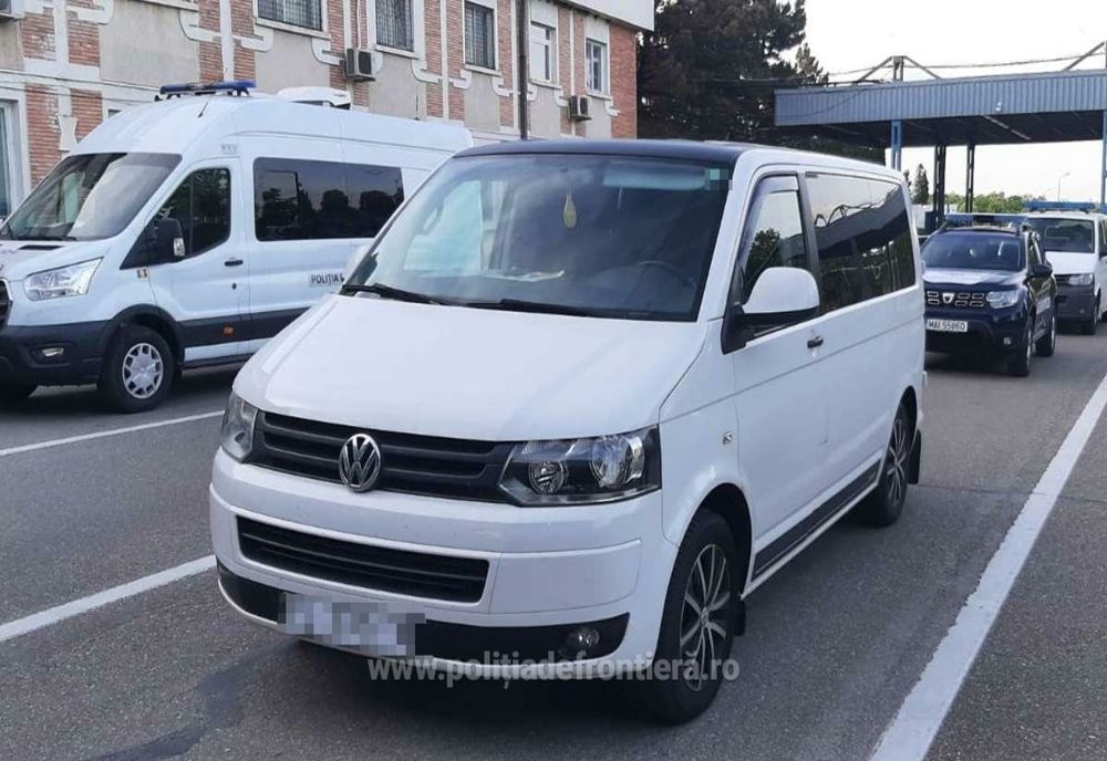 Autovehicul semnalat furat din Belgia, depistat în Vama Albița