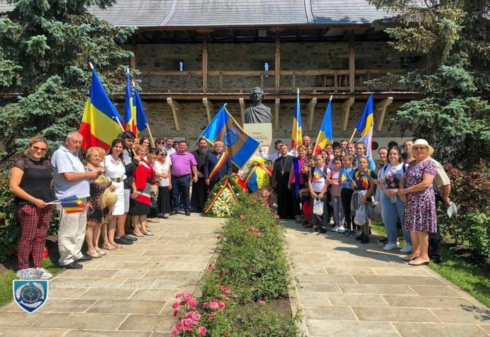 Delegație din Bârlad, prezentă duminica trecută la Putna 