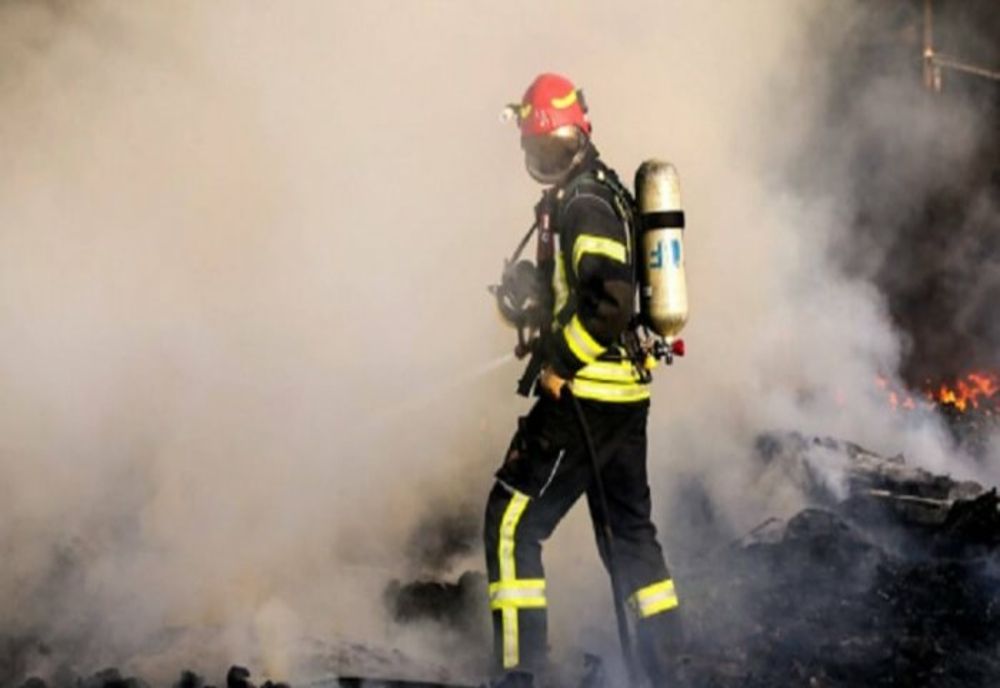 Locuință făcută scrum în Crețești. Proprietara a suferit atac de panică 