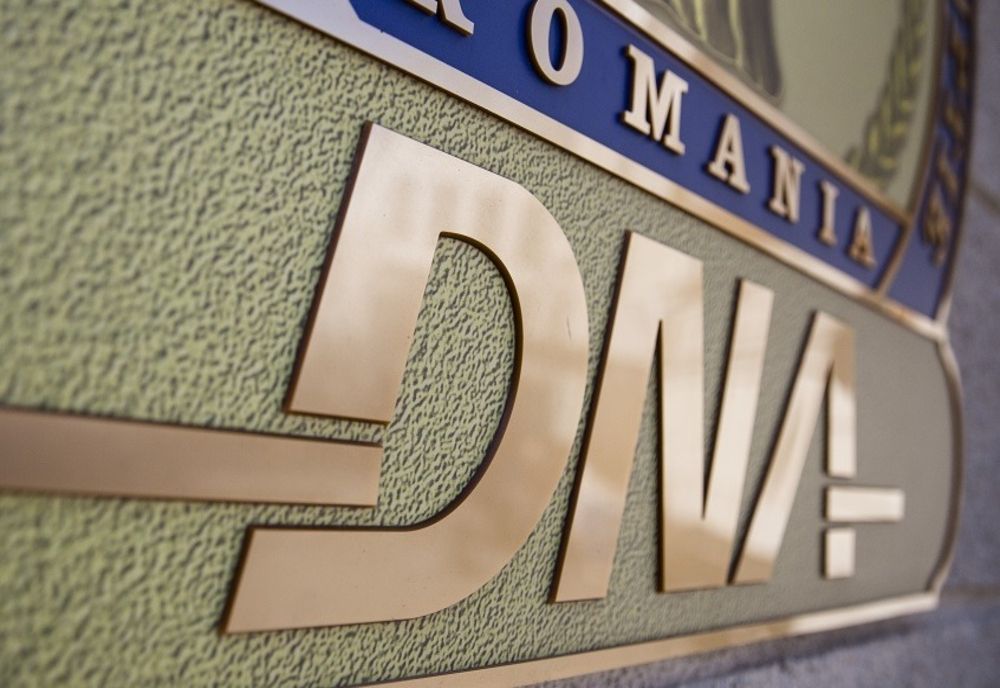 Fost ministru al transporturilor, anchetat de DNA