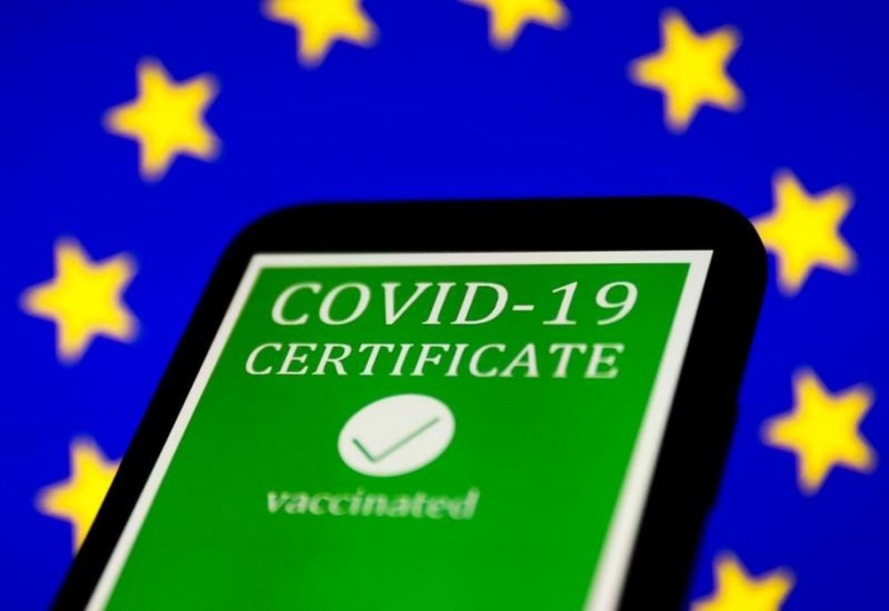 Țara europeană care RENUNȚĂ la certificatul COVID