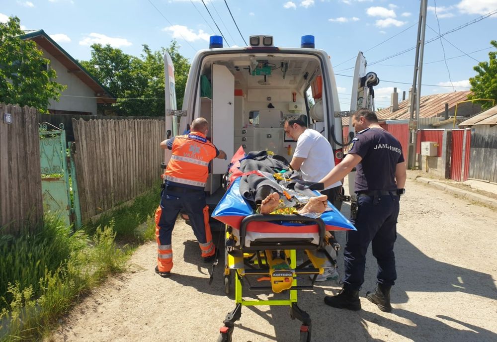 Prețul singurătății: un bărbat din Bârlad, salvat de vigilența unui vecin