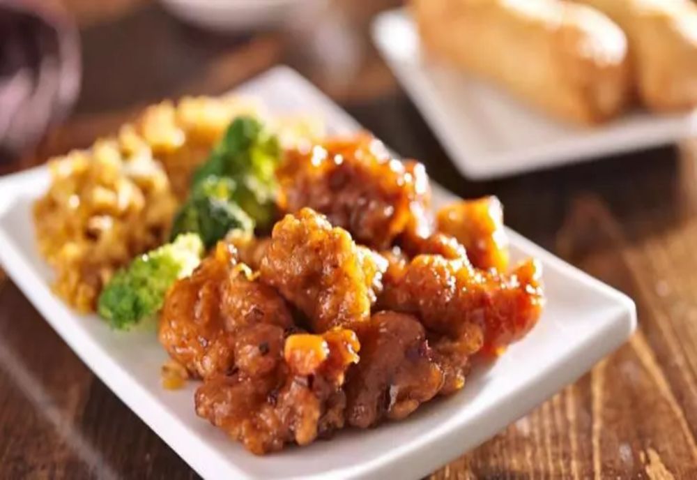 Motivul pentru care astăzi trebuie să mănânci neaparat pui gătit într-un anumit fel - Care e tradiția