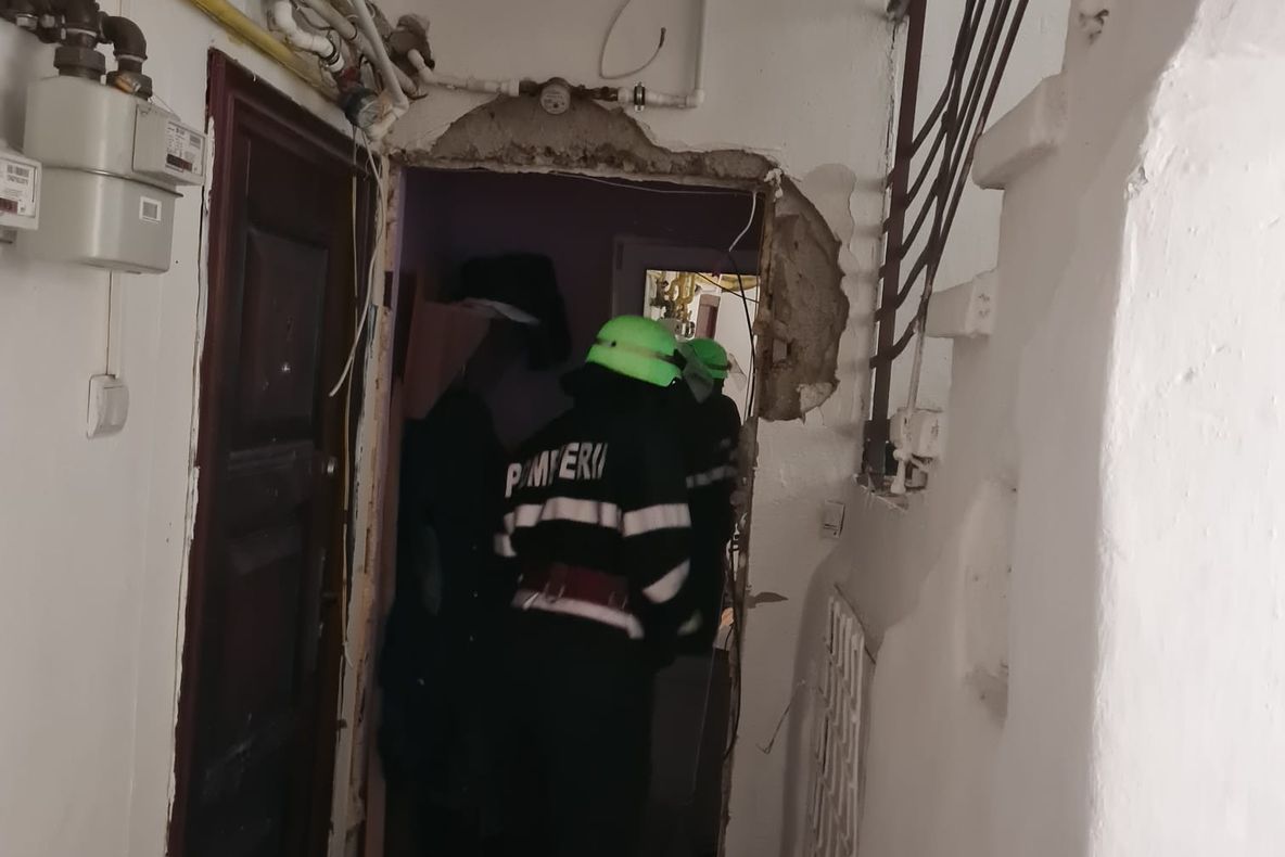 ULTIMA ORĂ! Accident rutier în localitatea Popeni. A fost activat Planul Roșu