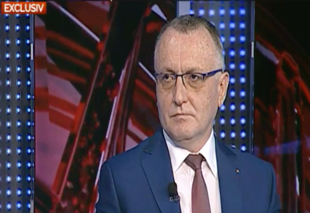 Sorin Cîmpeanu publică datele care arată pregătirea profesorilor: „Sunt foarte trist pentru cei care au luat note sub 5”