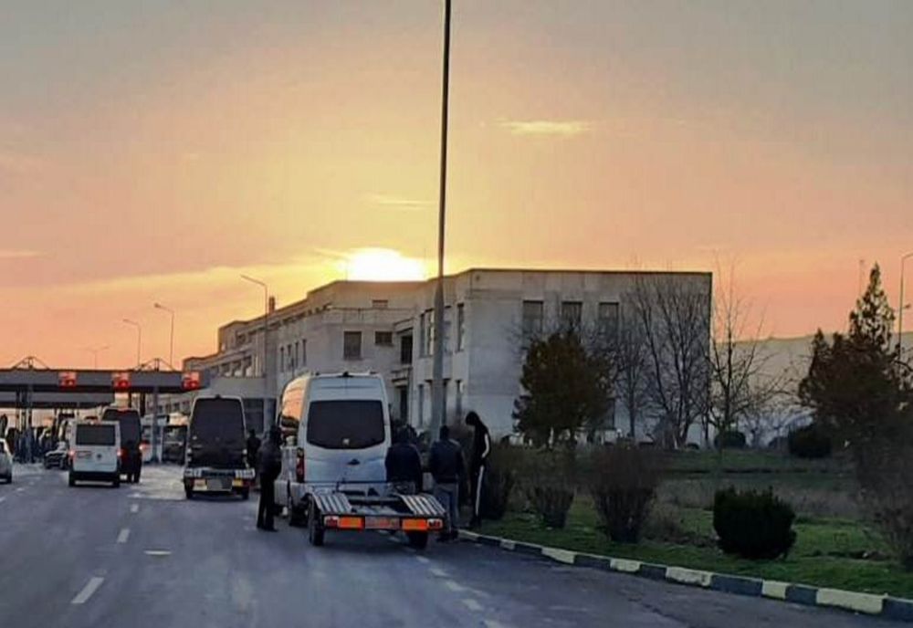 Conducea un ansamblu rutier, deşi nu avea permis de conducere valabil pentru aceasta   