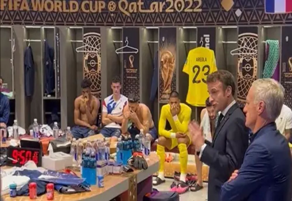 Ce le-a transmis președintele Macron jucătorilor Franței după finala cu Argentina. Mesaj pentru Mbappe