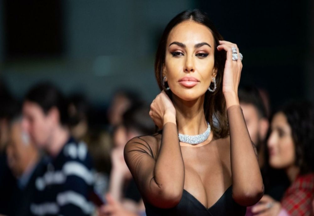 Bobby Păunescu, interviu de excepție cu Mădălina Ghenea. Bat clopotele de nuntă - cel mai elegant cuplu din România. Cine va fi nașul celor doi