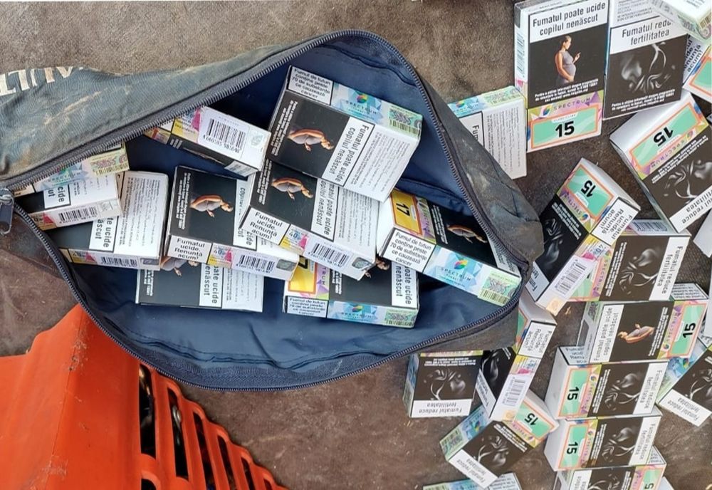 “Ion” a rămas fără tutun pentru narghilea, la petrecerea de ziua lui. Tutunul a fost confiscat de polițiștii de frontieră, iar transportatorul este cercetat acum penal
