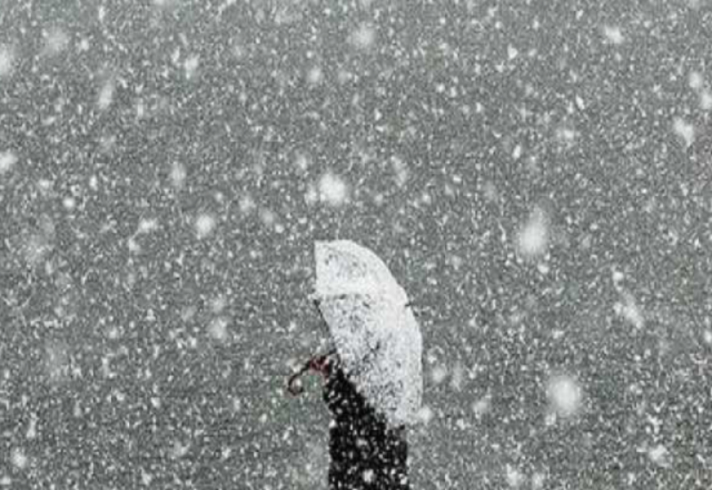 Se schimbă vremea radical, se întorc ninsorile. Prognoza ANM