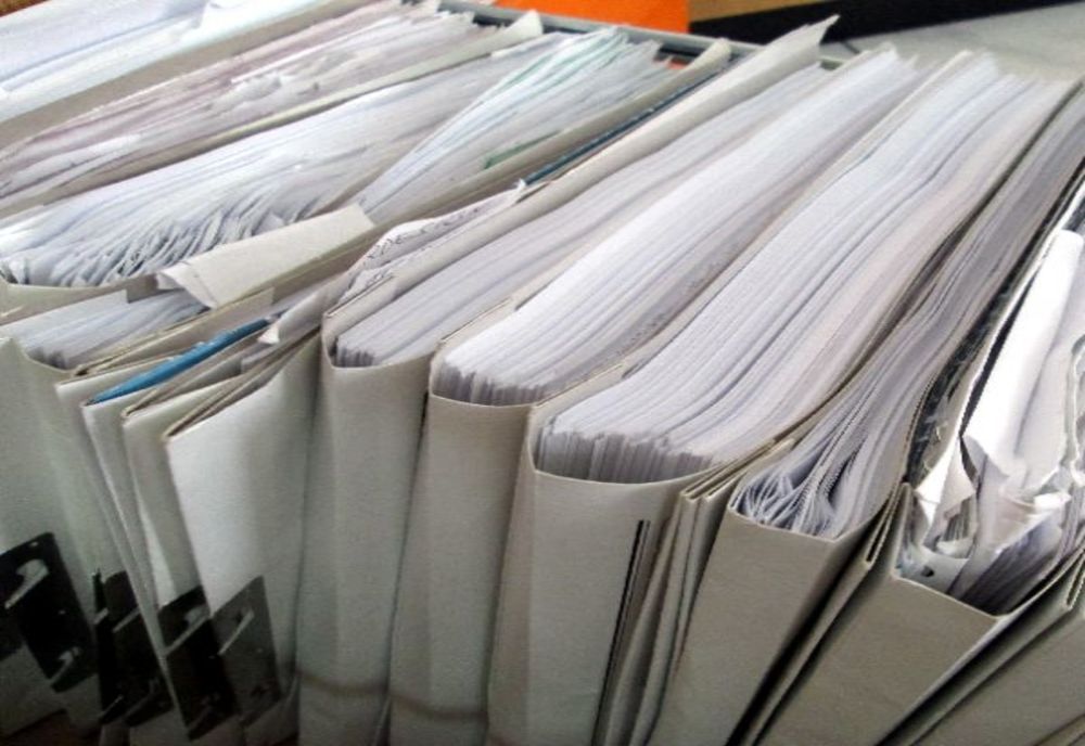 Un tânăr din Viișoara s-a ales cu dosar penal după ce s-a întâlnit cu polițiștii