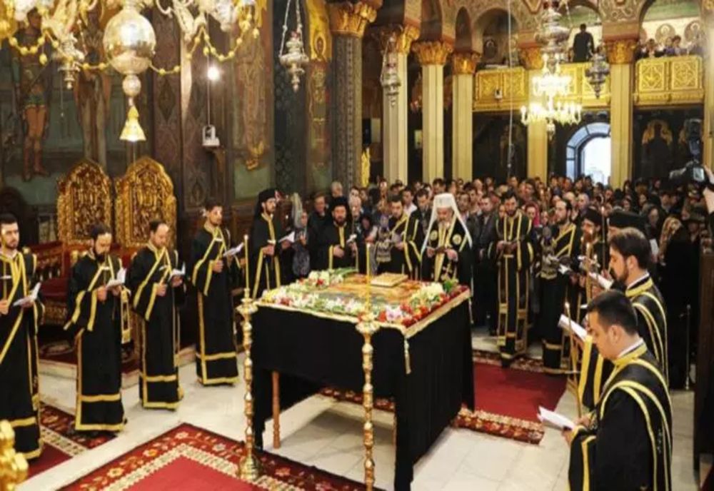 Vinerea Mare, PROHODUL DOMNULUI. Versurile complete ale Prohodului