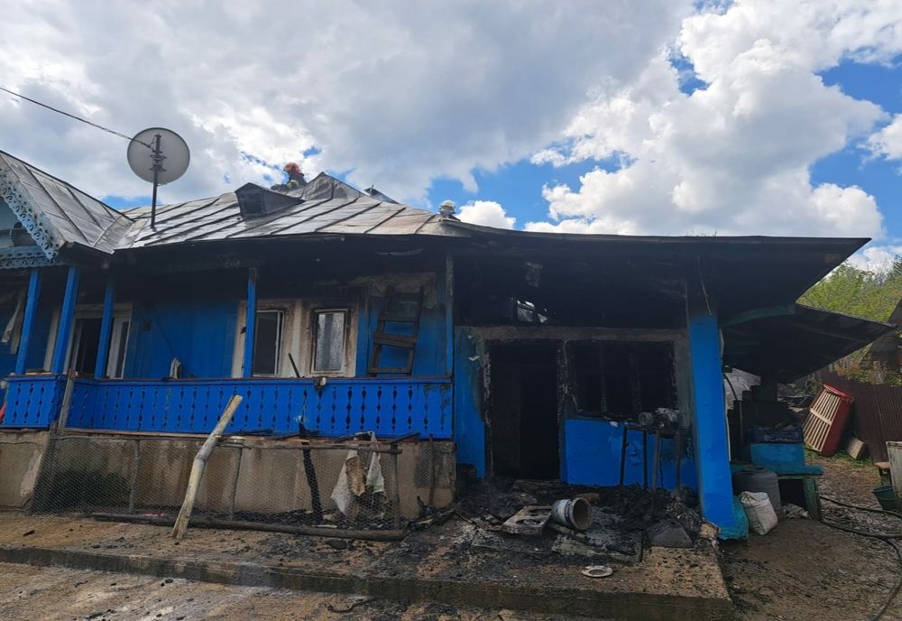 O casă din Dodești a luat foc din cauza unei butelii defecte