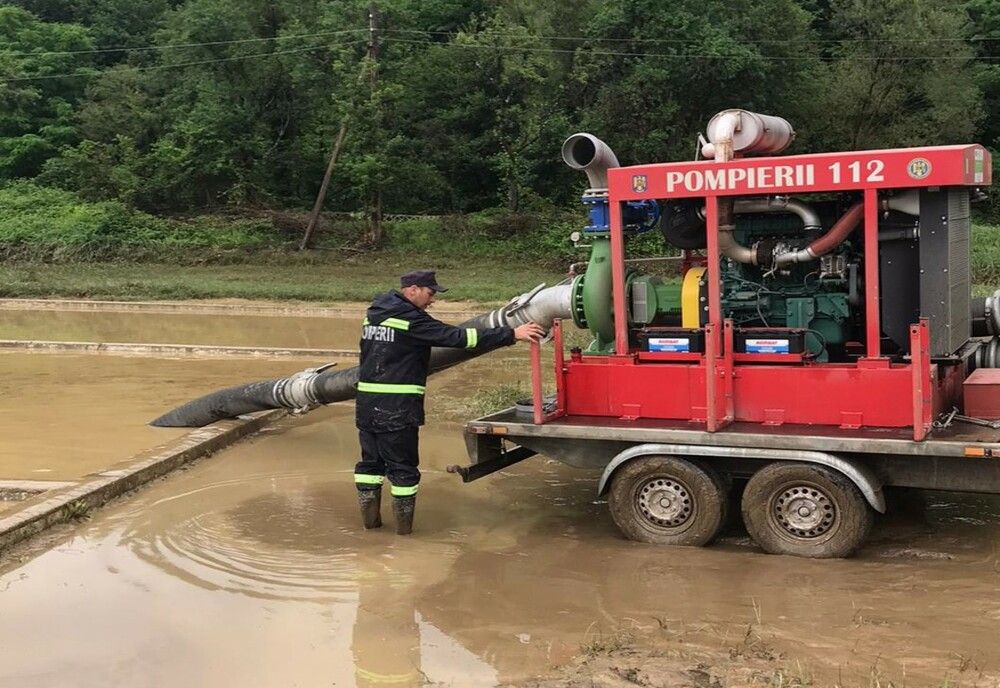 COD GALBEN de inundații în 15 județe din țară