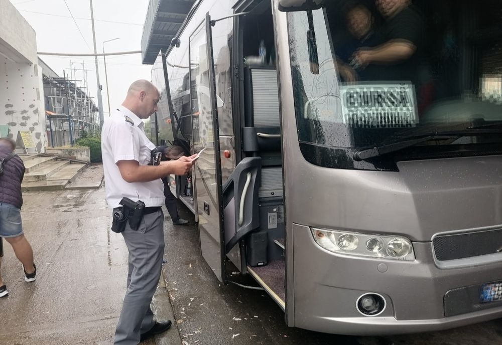 Tentativă de trecere frauduloasă a frontierei, eșuată. Pe actele false, albanezul plătise 3.500 de euro.