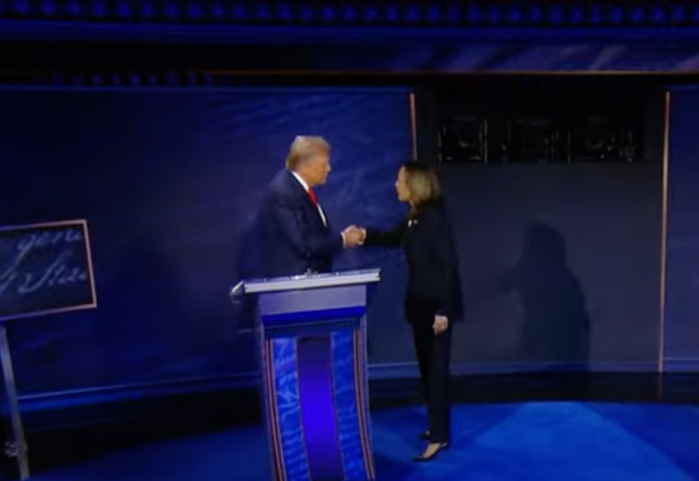KAMALA HARRIS ȘI DONALD TRUMP, FAȚĂ ÎN FAȚĂ ÎNTR-O DEZBATERE APRINSĂ GĂZDUITĂ DE ABC NEWS