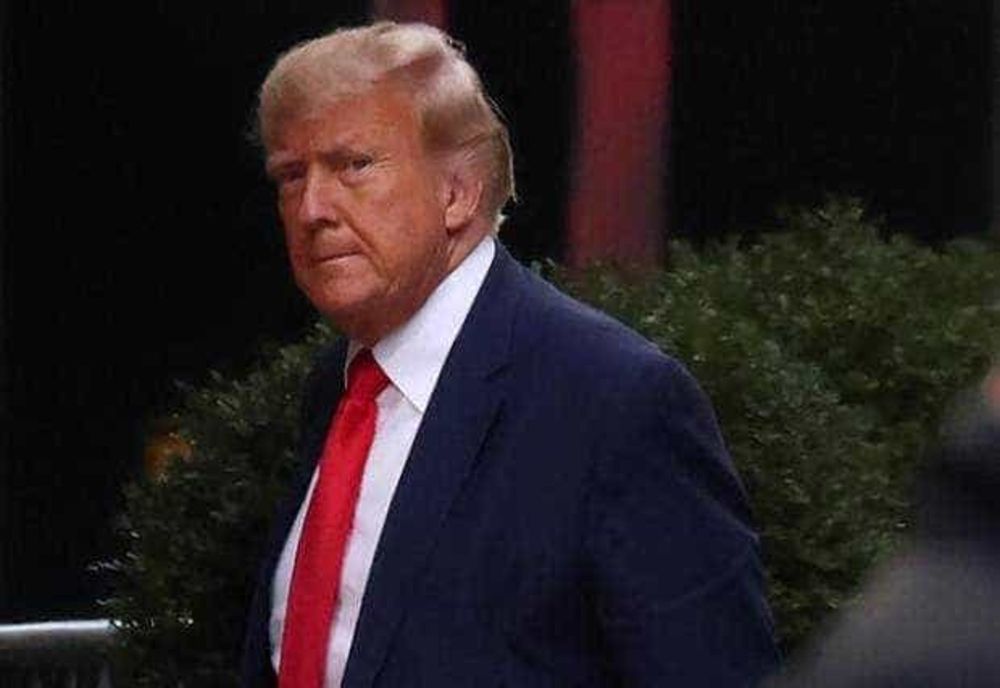 DONALD TRUMP VREA SĂ ELIMINE VOTUL PRIN CORESPONDENȚĂ ȘI MAȘINILE DE VOT PRIN ORDIN EXECUTIV